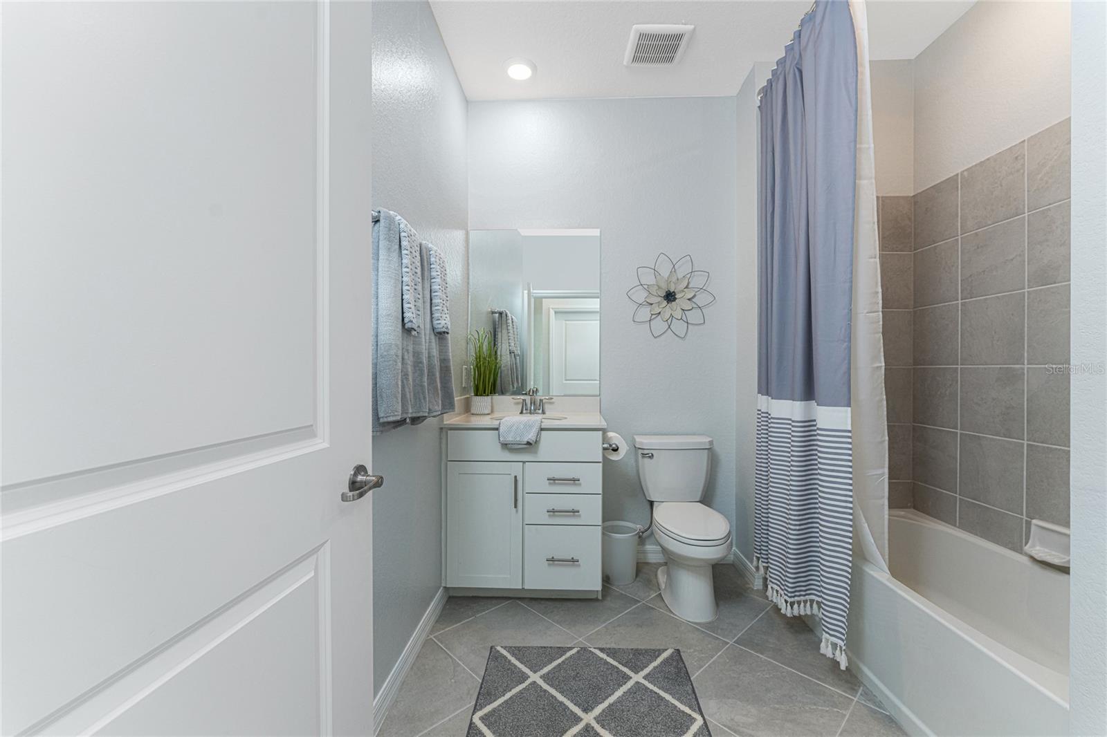 14149 POPPY FIELD LOOP #6021