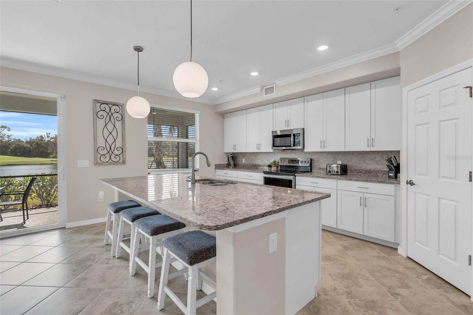 14624 SYCAMORE CT #2512