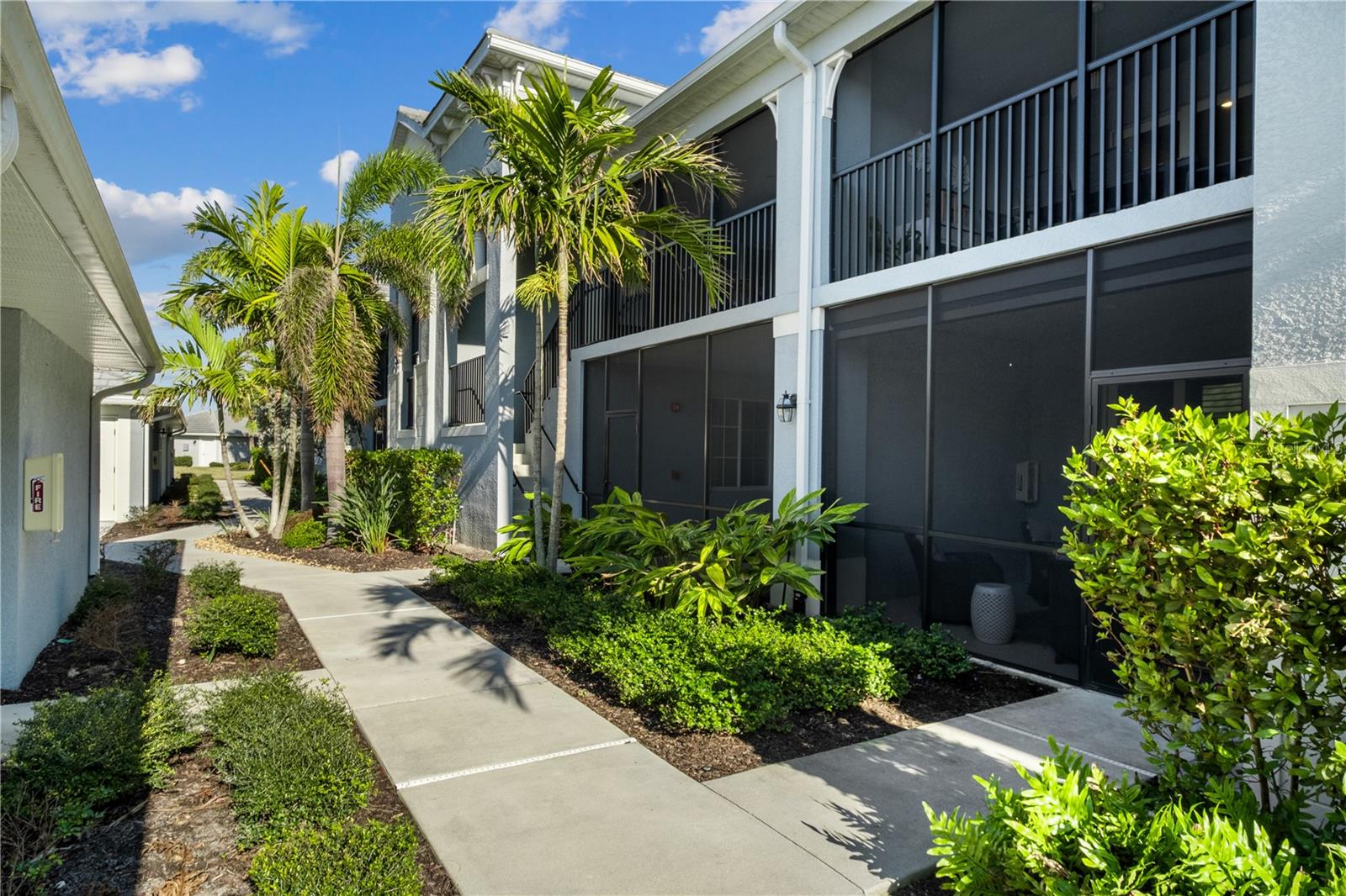 14060 HERITAGE LANDING BLVD #326