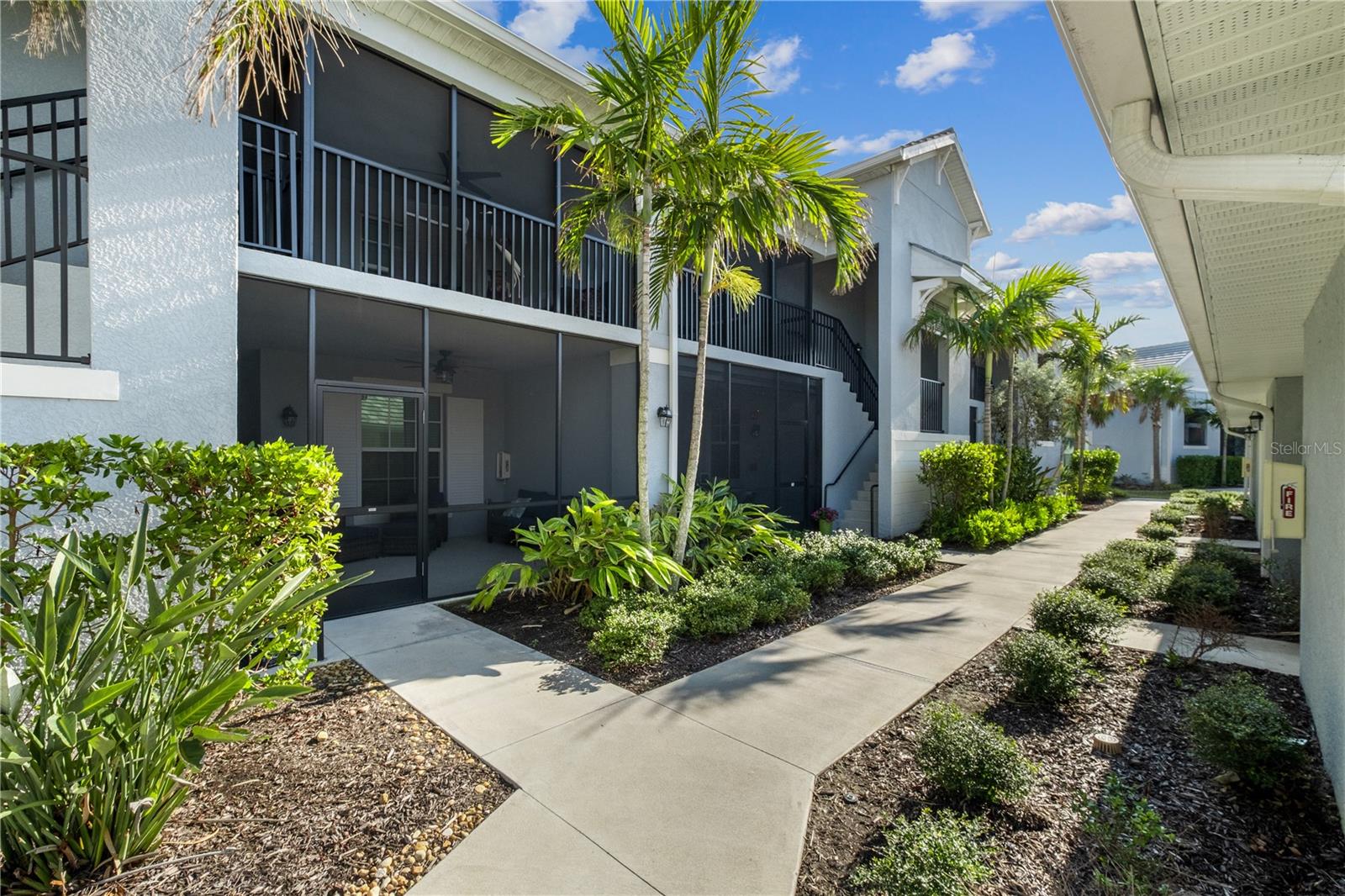 14060 HERITAGE LANDING BLVD #326