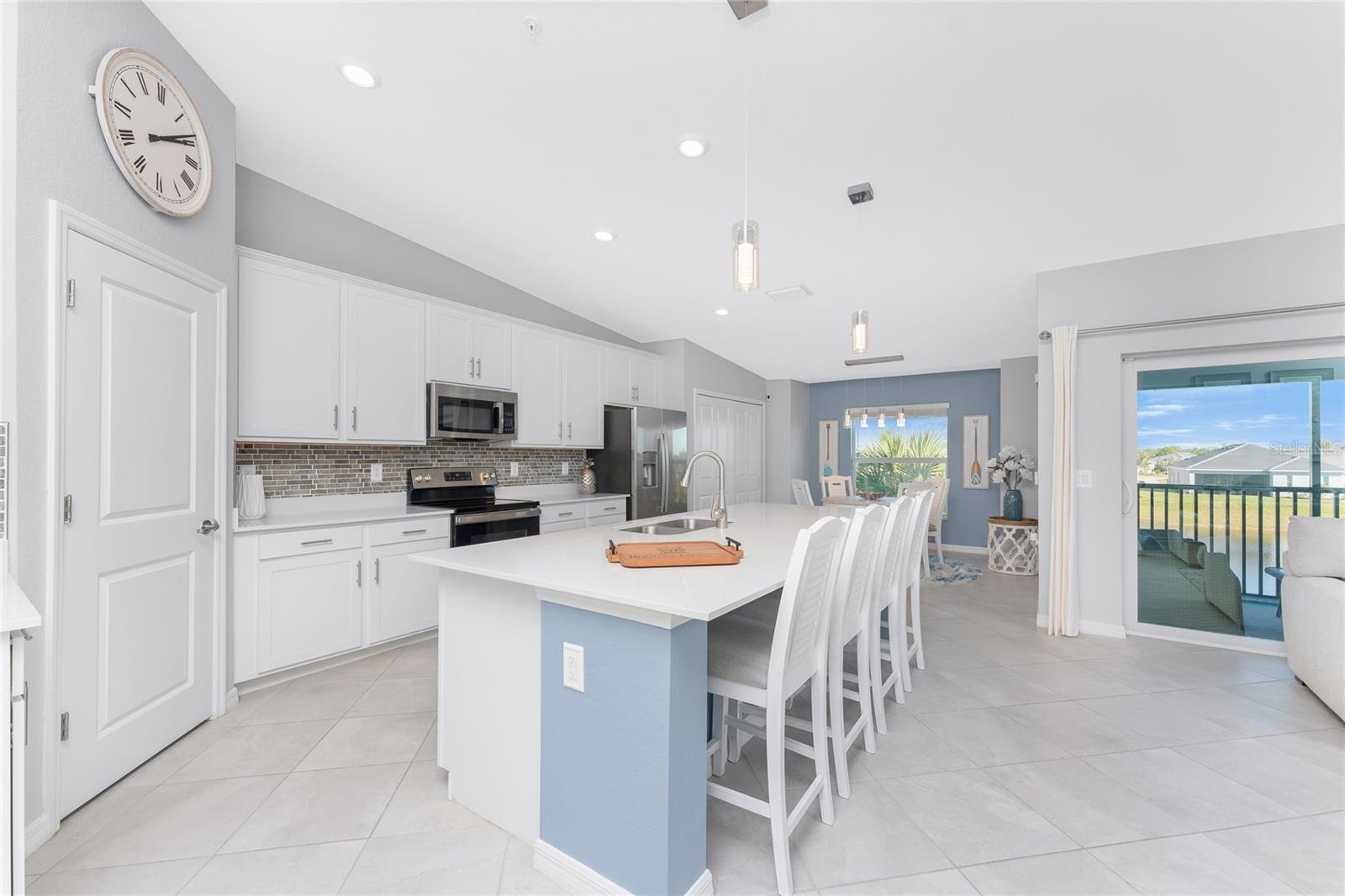 14224 HERITAGE LANDING BLVD #924