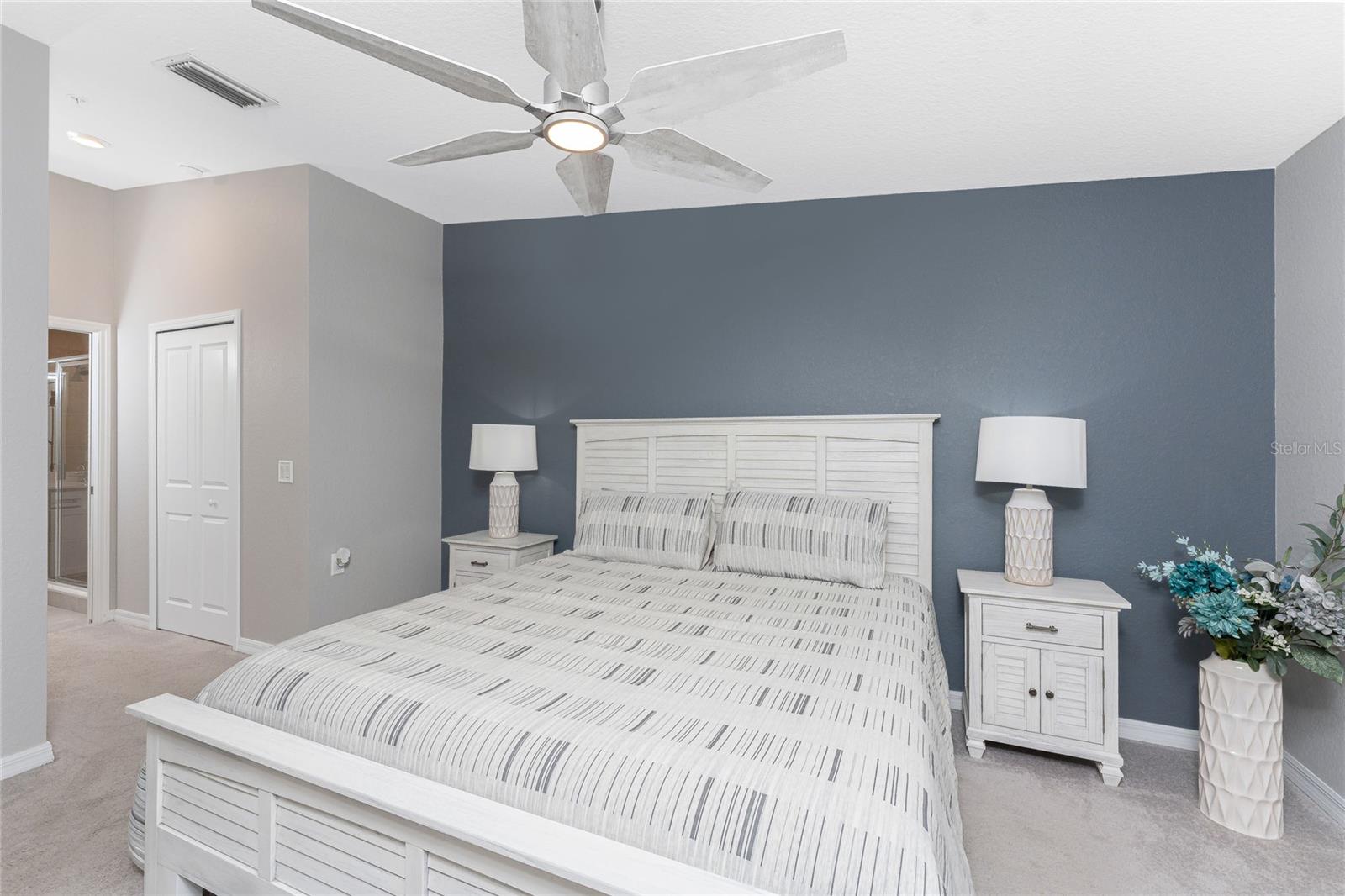 14224 HERITAGE LANDING BLVD #924