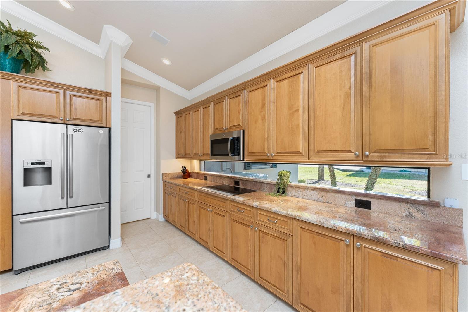 1040 MATECUMBE KEY ROAD