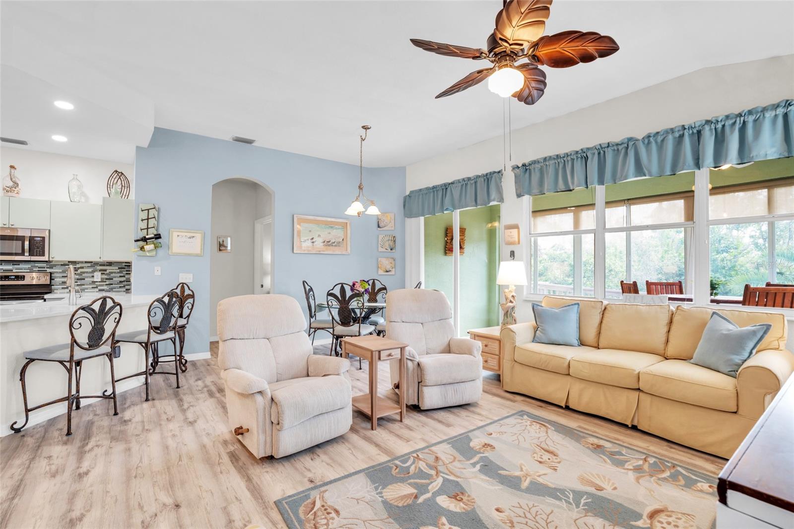 3181 MATECUMBE KEY RD #4