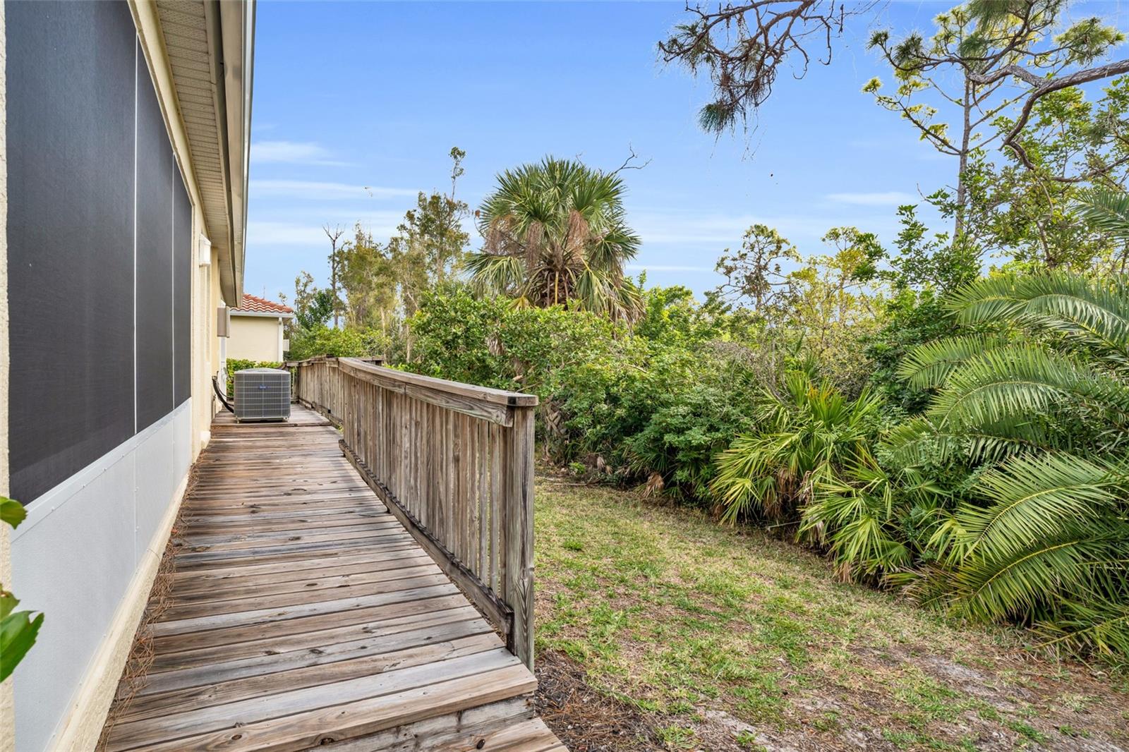 3181 MATECUMBE KEY RD #4