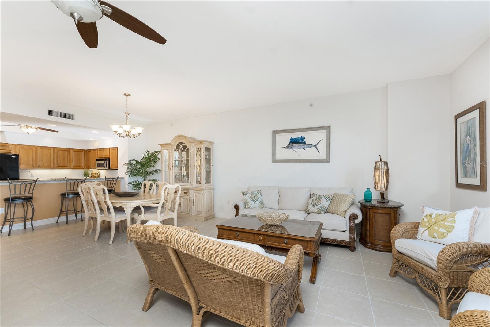 3333 SUNSET KEY CIR #202