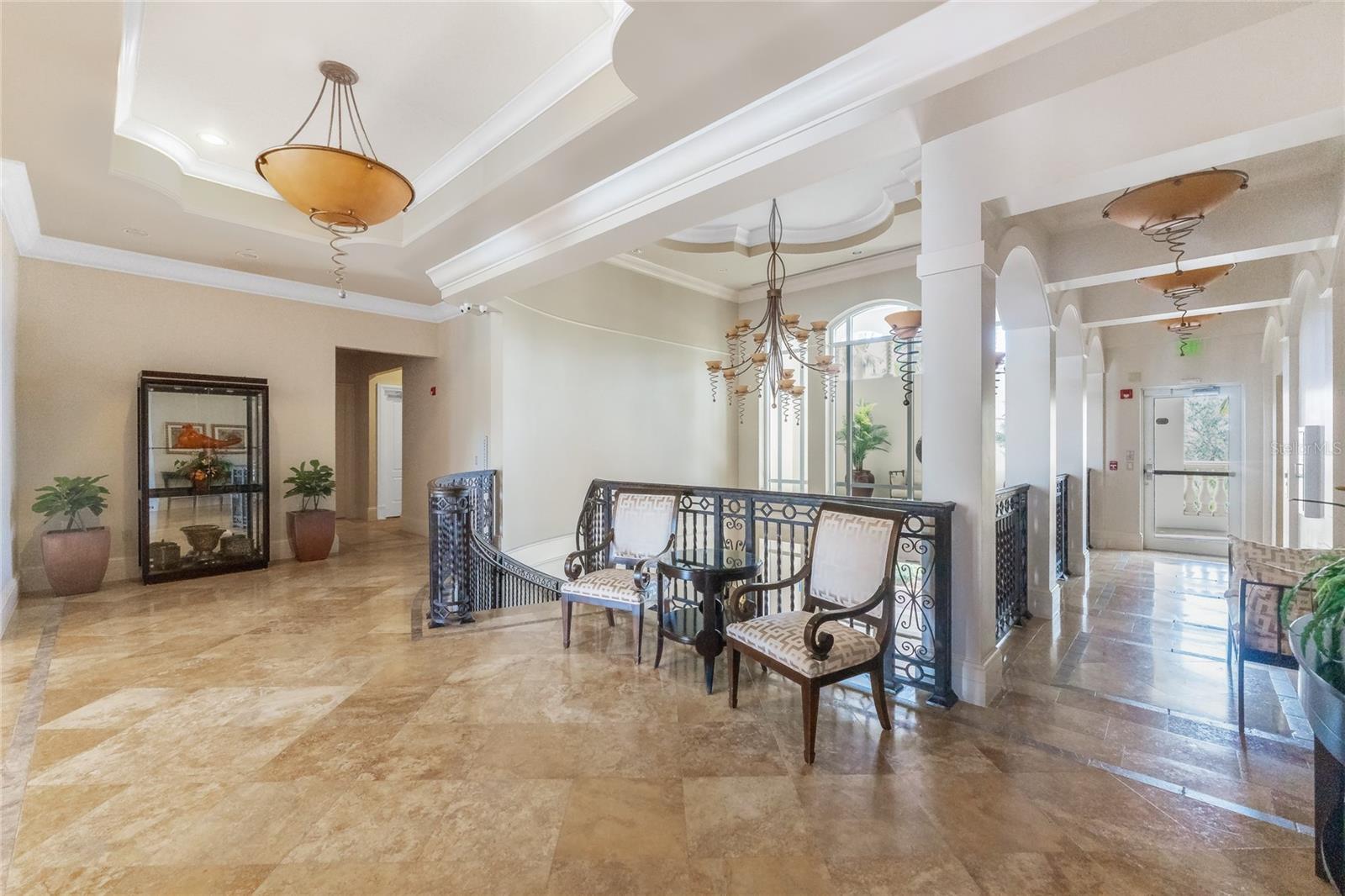 3333 SUNSET KEY CIR #202