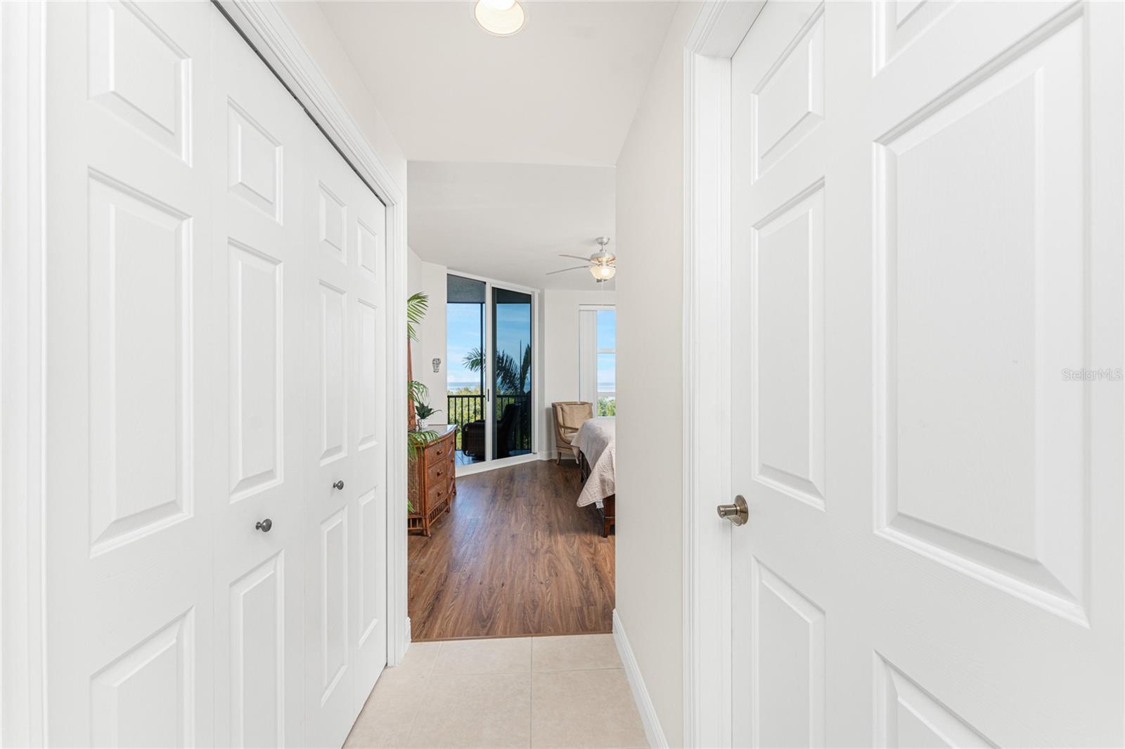 3333 SUNSET KEY CIR #202