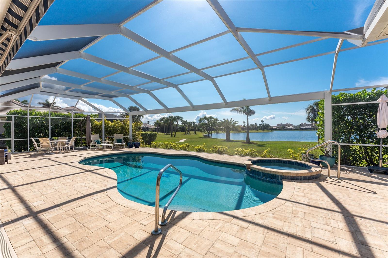 990 MATECUMBE KEY RD