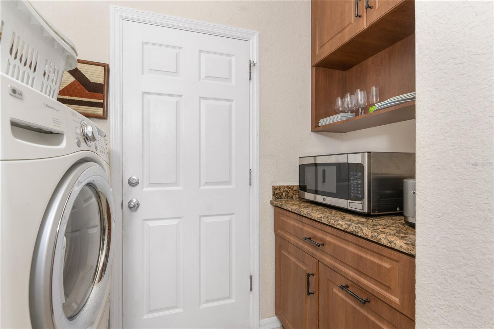 17875 COURTSIDE LANDINGS CIR