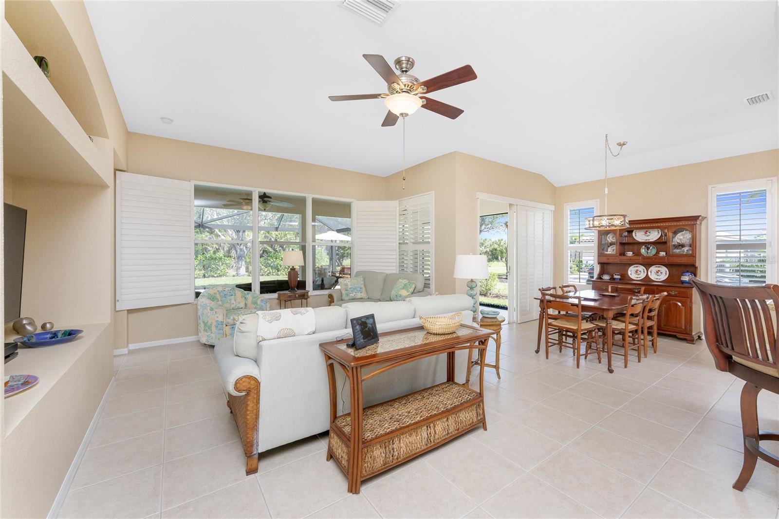 17875 COURTSIDE LANDINGS CIR