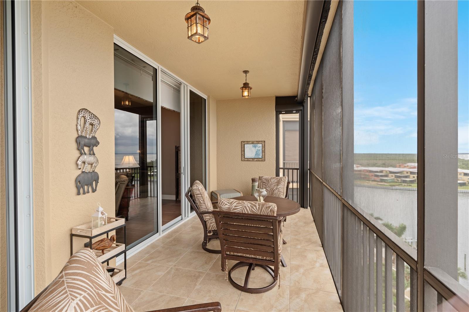 3321 SUNSET KEY CIR #705