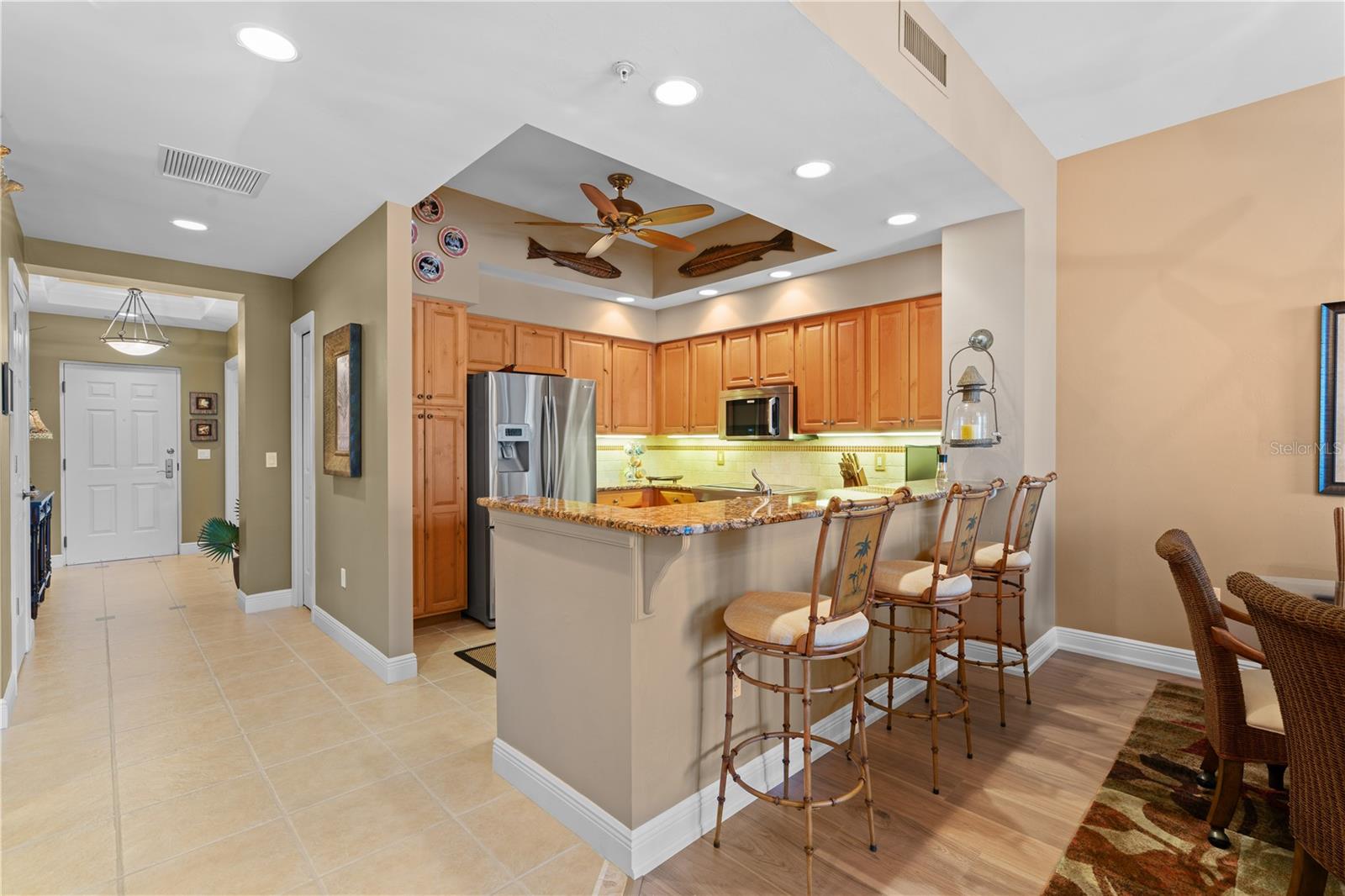 3321 SUNSET KEY CIR #705