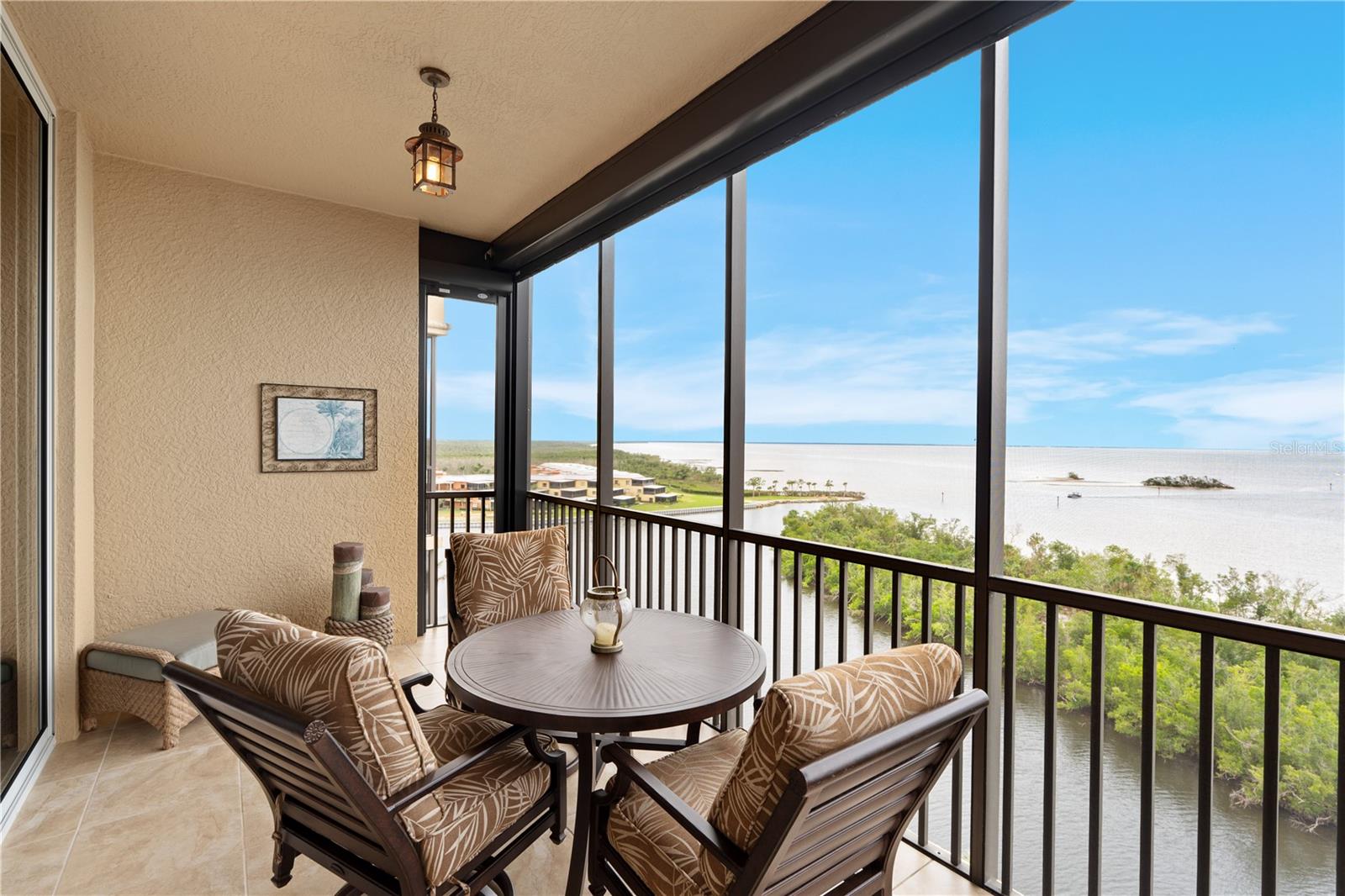 3321 SUNSET KEY CIR #705