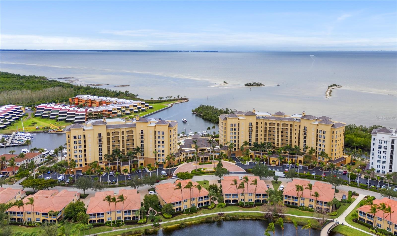 3321 SUNSET KEY CIR #705