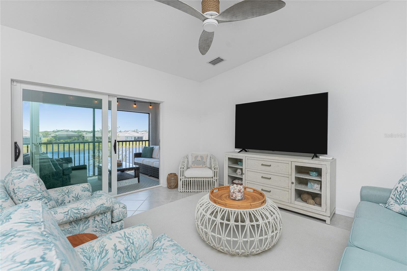 14204 HERITAGE LANDING BLVD #724