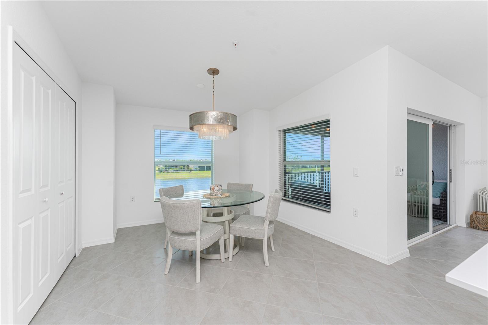 14204 HERITAGE LANDING BLVD #724