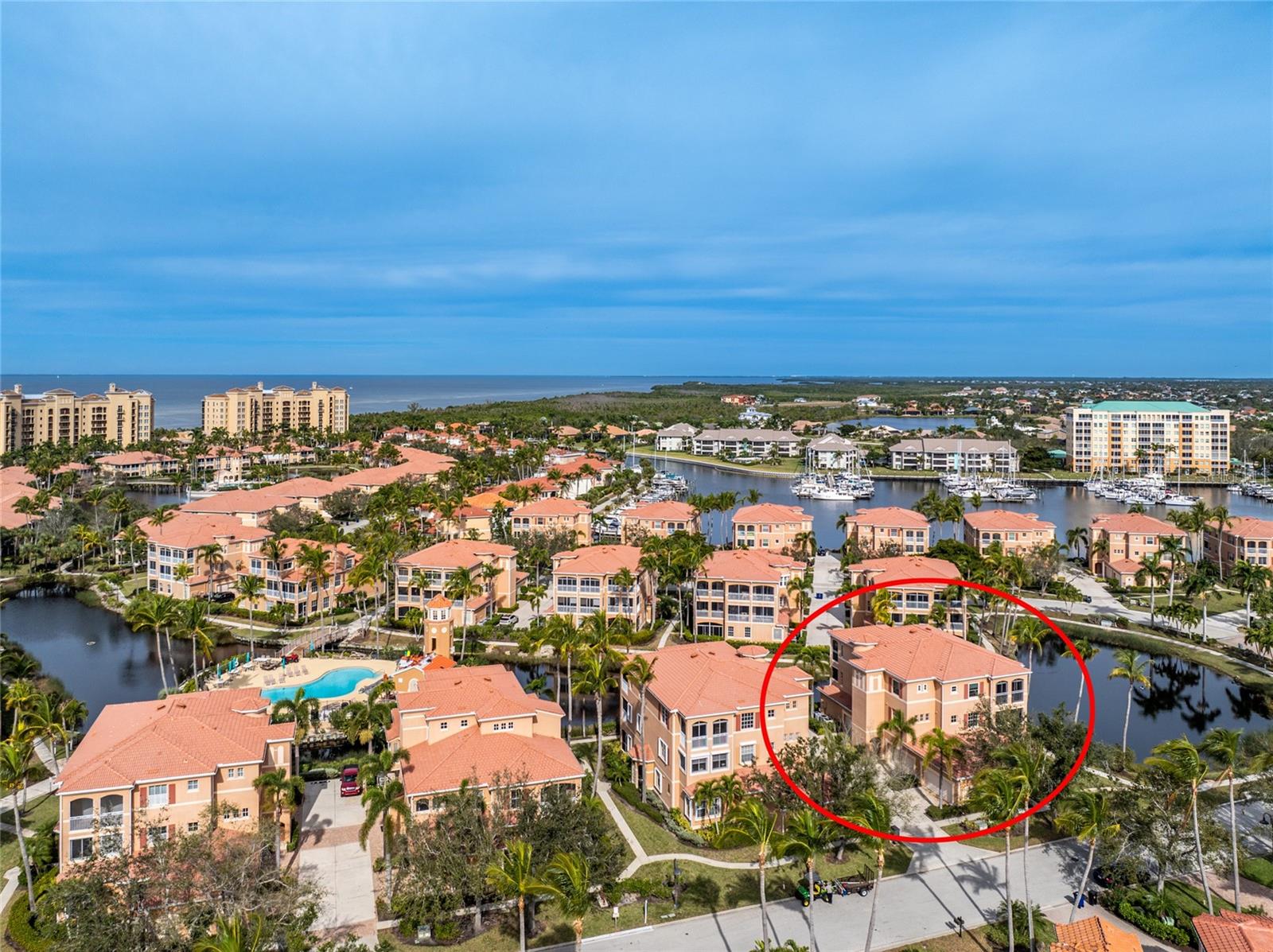 3224 SUNSET KEY CIR #101