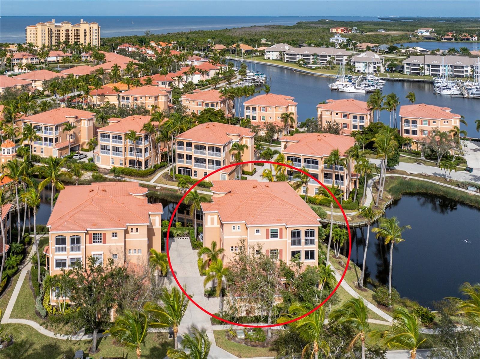 3224 SUNSET KEY CIR #101