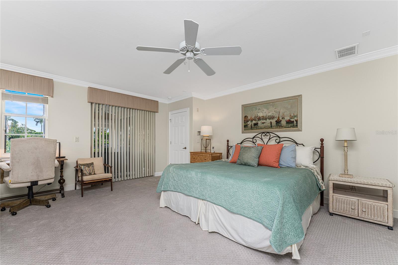 3224 SUNSET KEY CIR #101