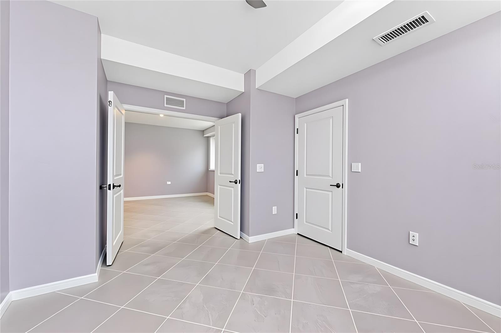 14281 HERITAGE LANDING BLVD #1411