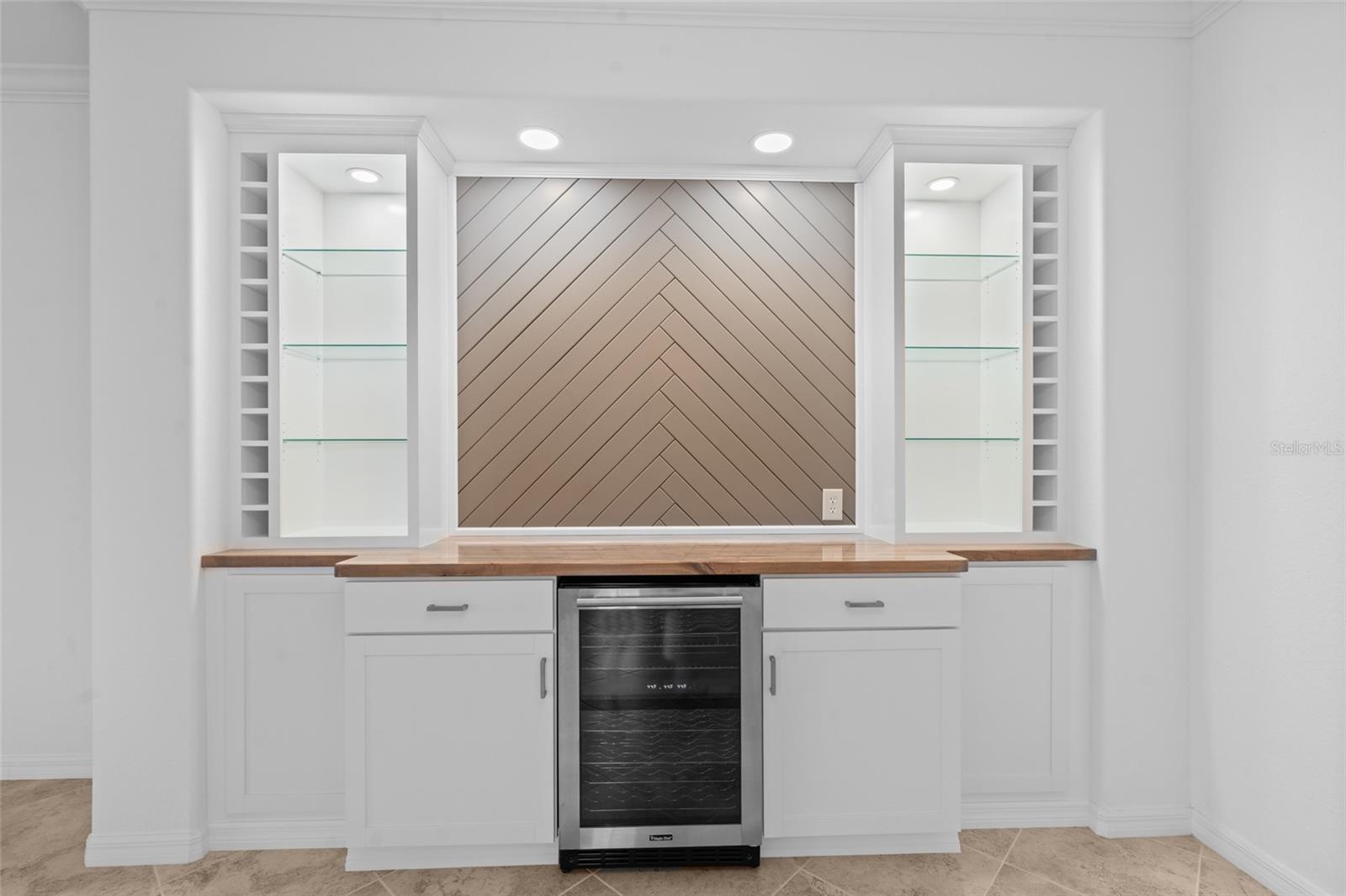 14617 SYCAMORE CT #2211