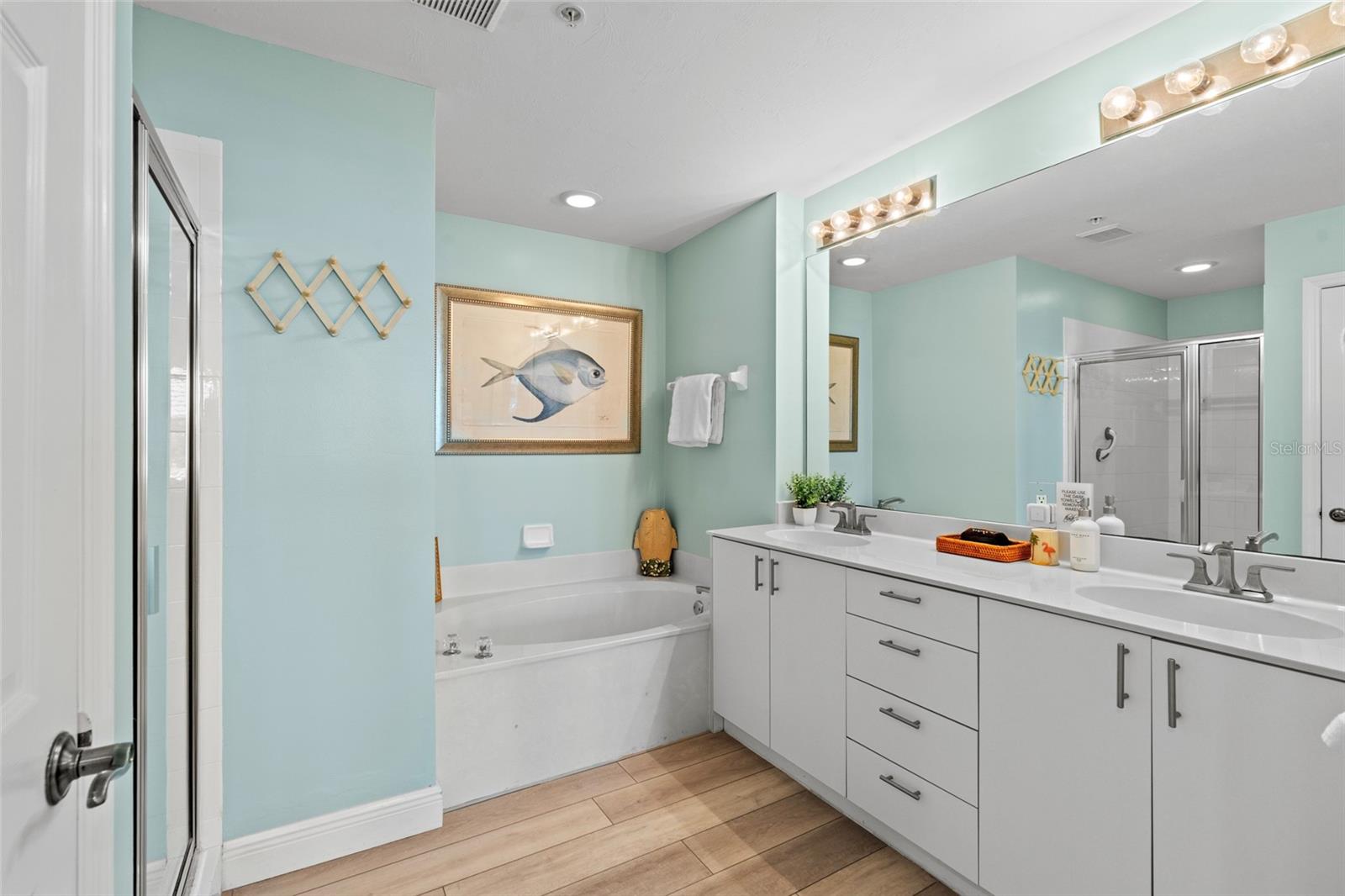 2060 MATECUMBE KEY RD #2106