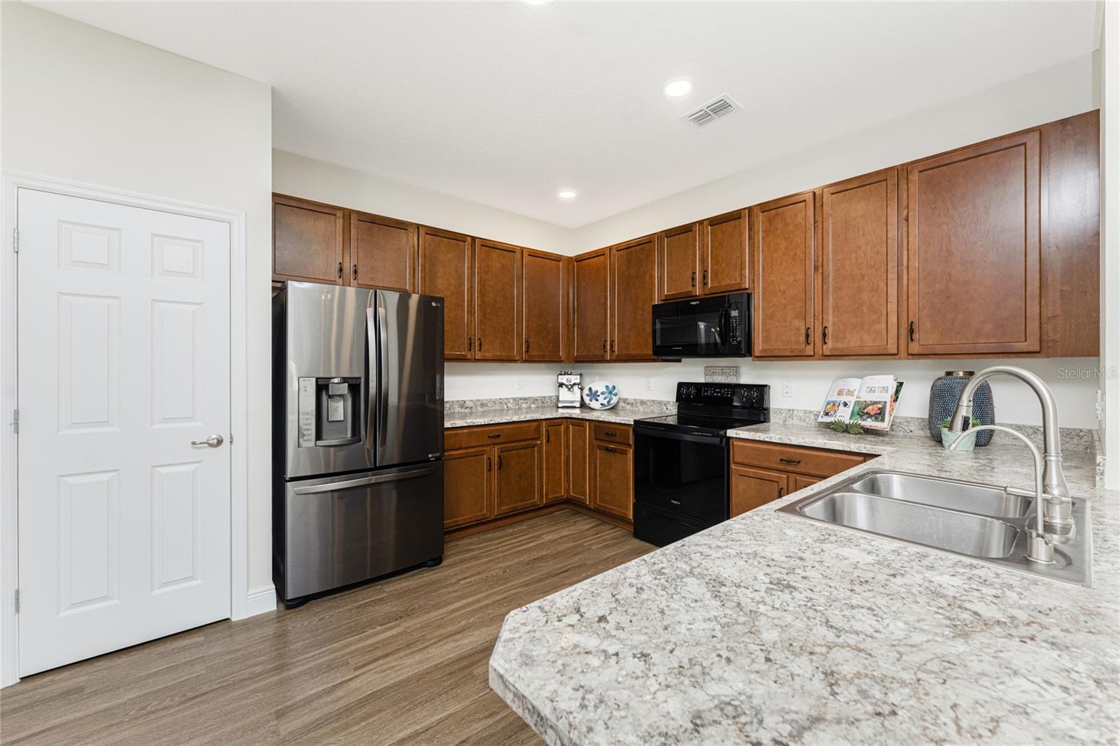 8866 TUSCANY ISLES DR