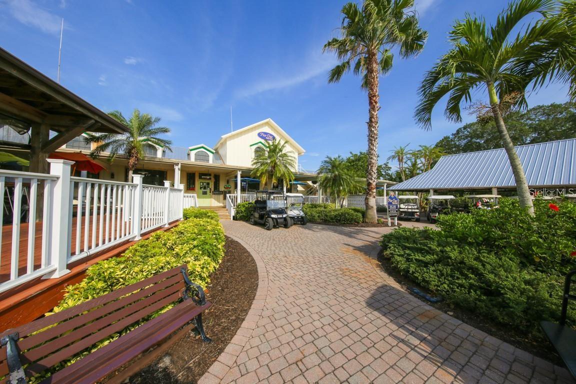3313 SUNSET KEY CIR #701
