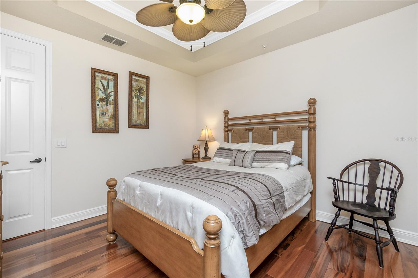 175 SHADROE COVE CIR #1104