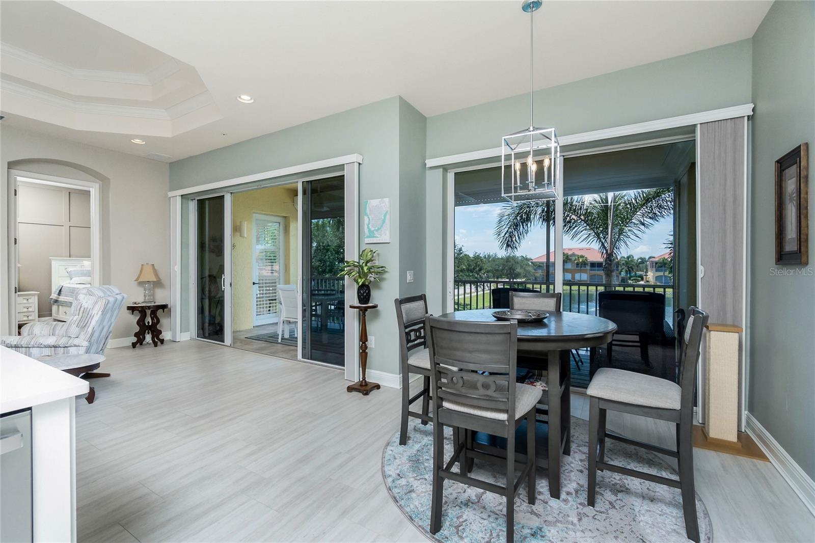 175 SHADROE COVE CIR #1104