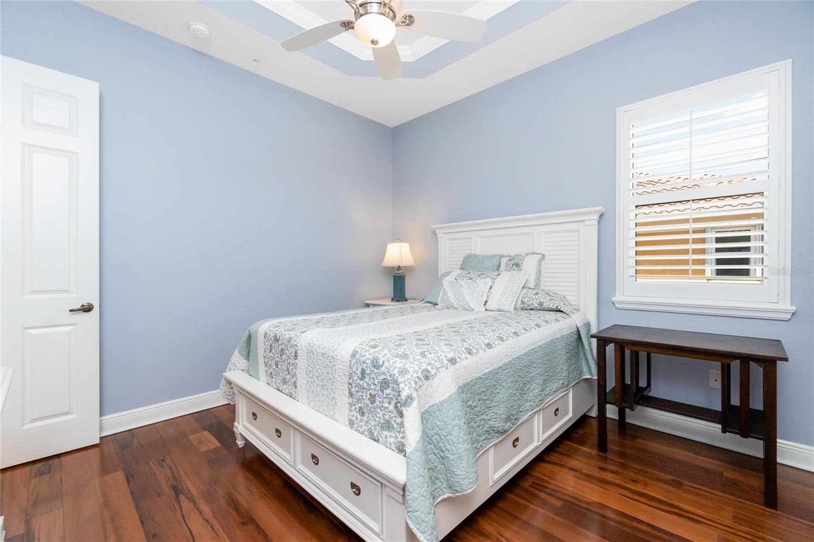 175 SHADROE COVE CIR #1104