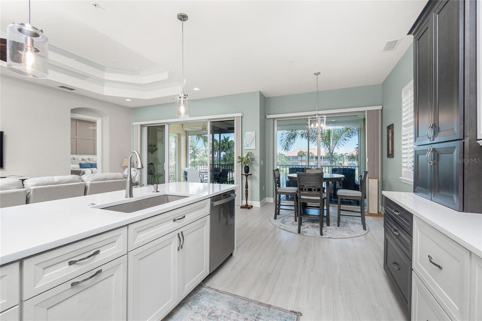 175 SHADROE COVE CIR #1104