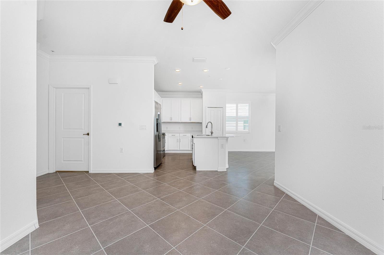 14121 HERITAGE LANDING BLVD #731