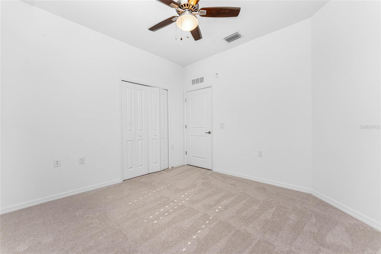 14121 HERITAGE LANDING BLVD #731