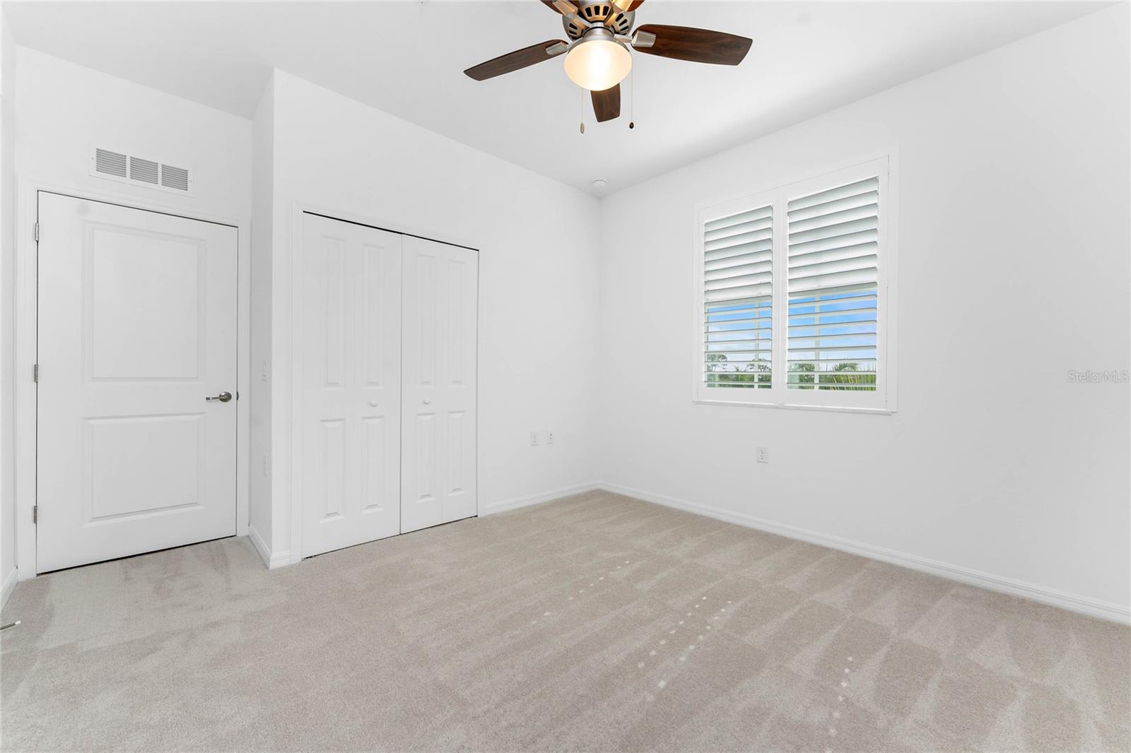 14121 HERITAGE LANDING BLVD #731