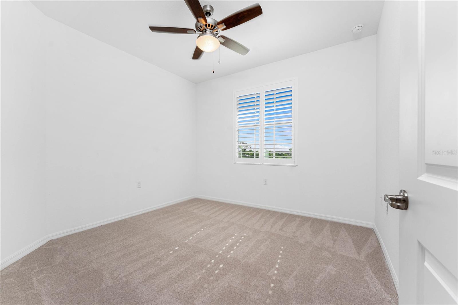 14121 HERITAGE LANDING BLVD #731