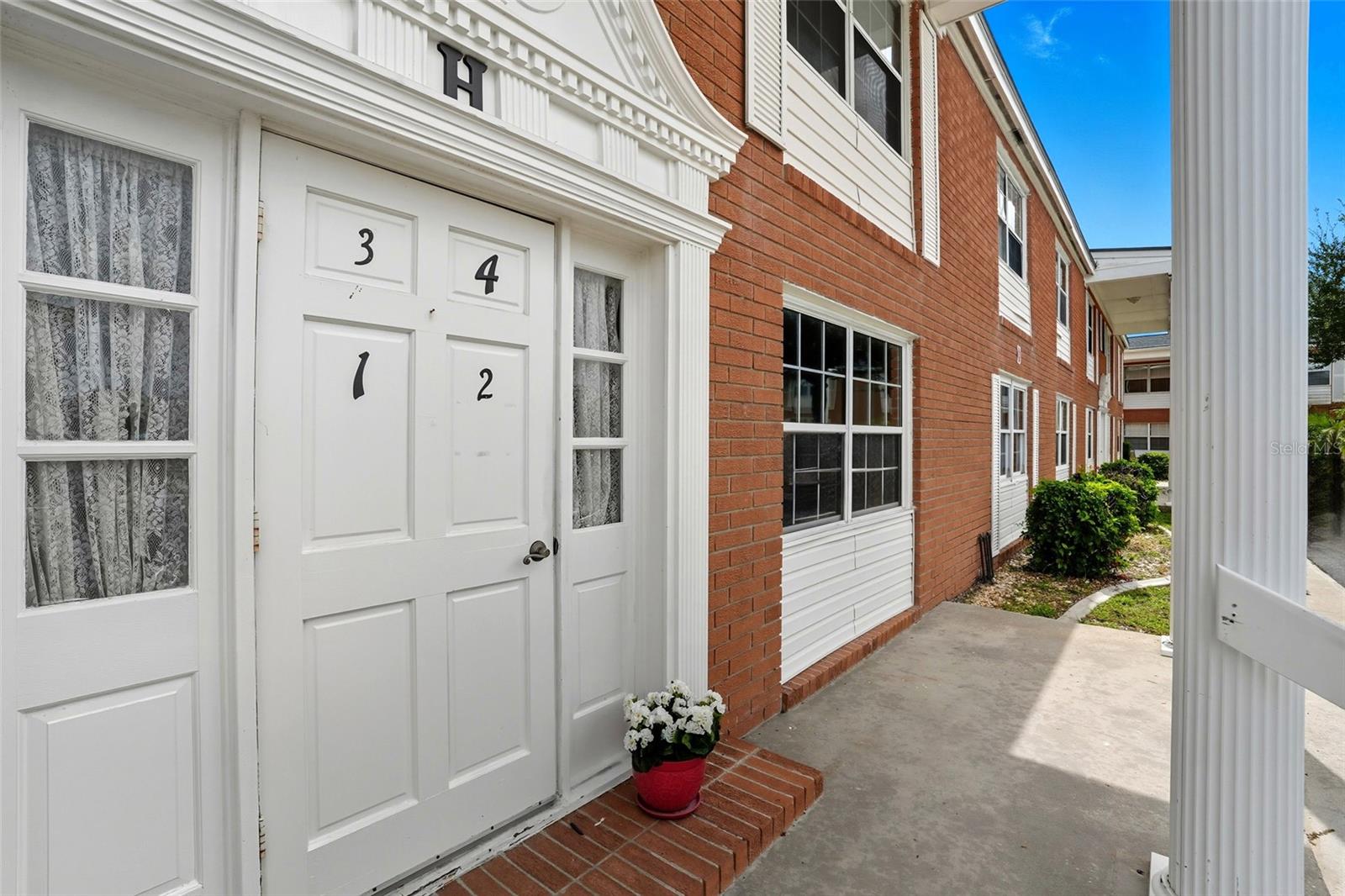 4158 TAMIAMI TRL #H2