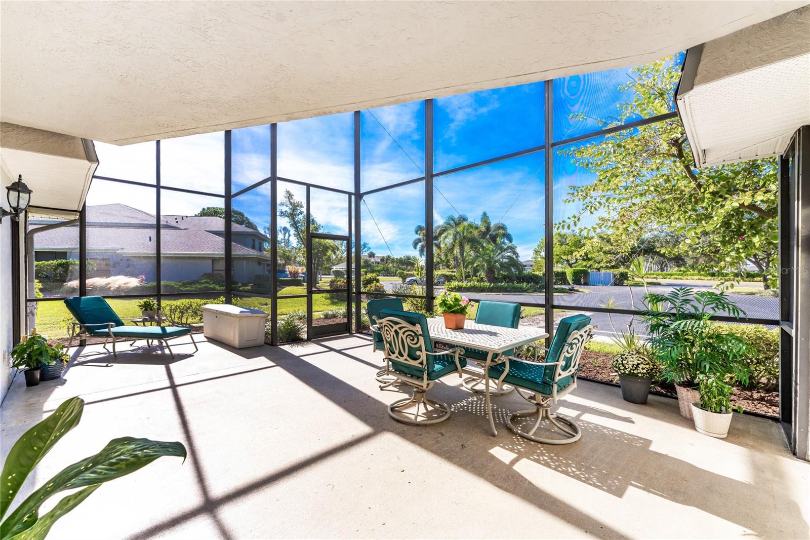 3021 MATECUMBE KEY RD #Unit 4