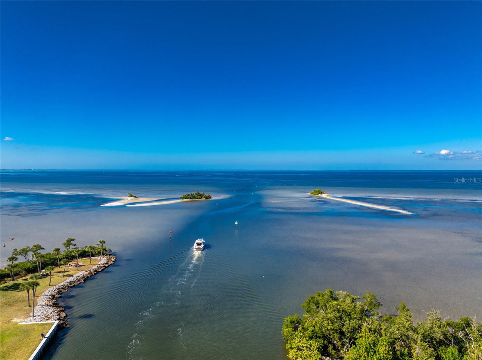 3329 SUNSET KEY CIR #301