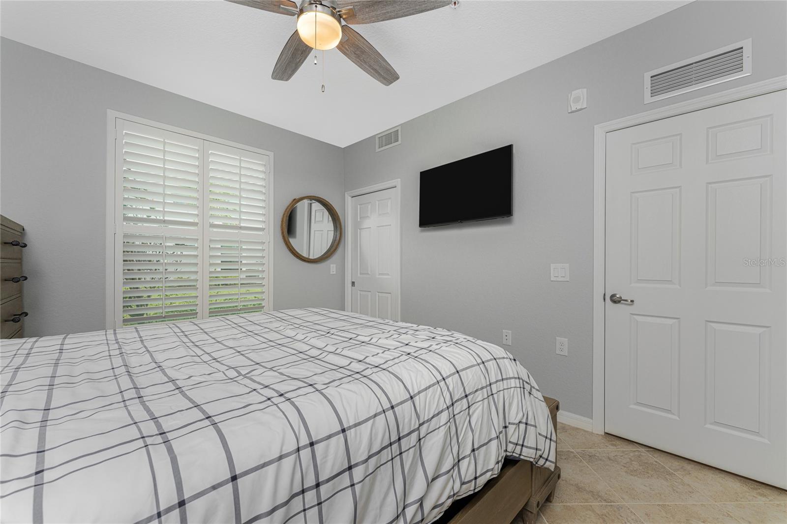 14060 HERITAGE LANDING BLVD #311