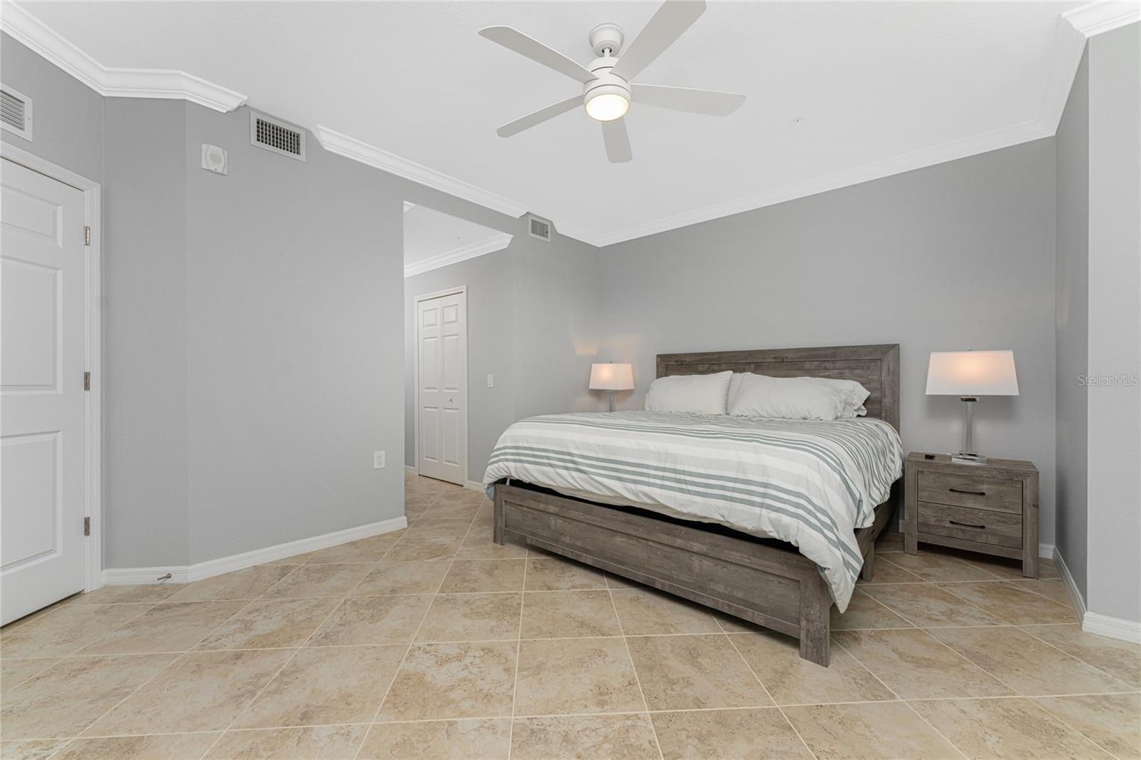 14060 HERITAGE LANDING BLVD #311