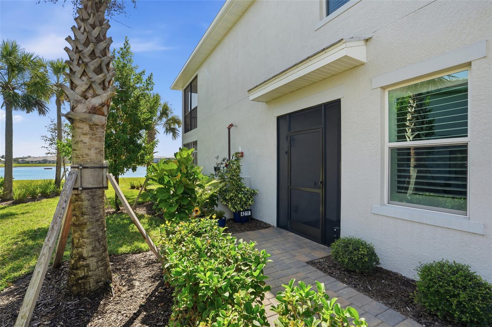 14144 POPPY FIELD LOOP #4211