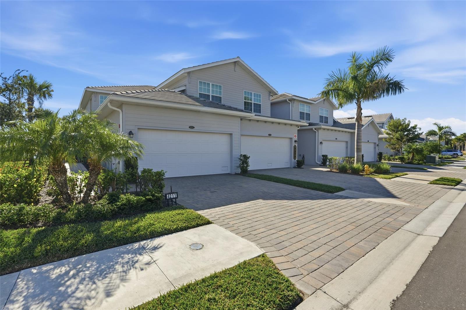 14144 POPPY FIELD LOOP #4211