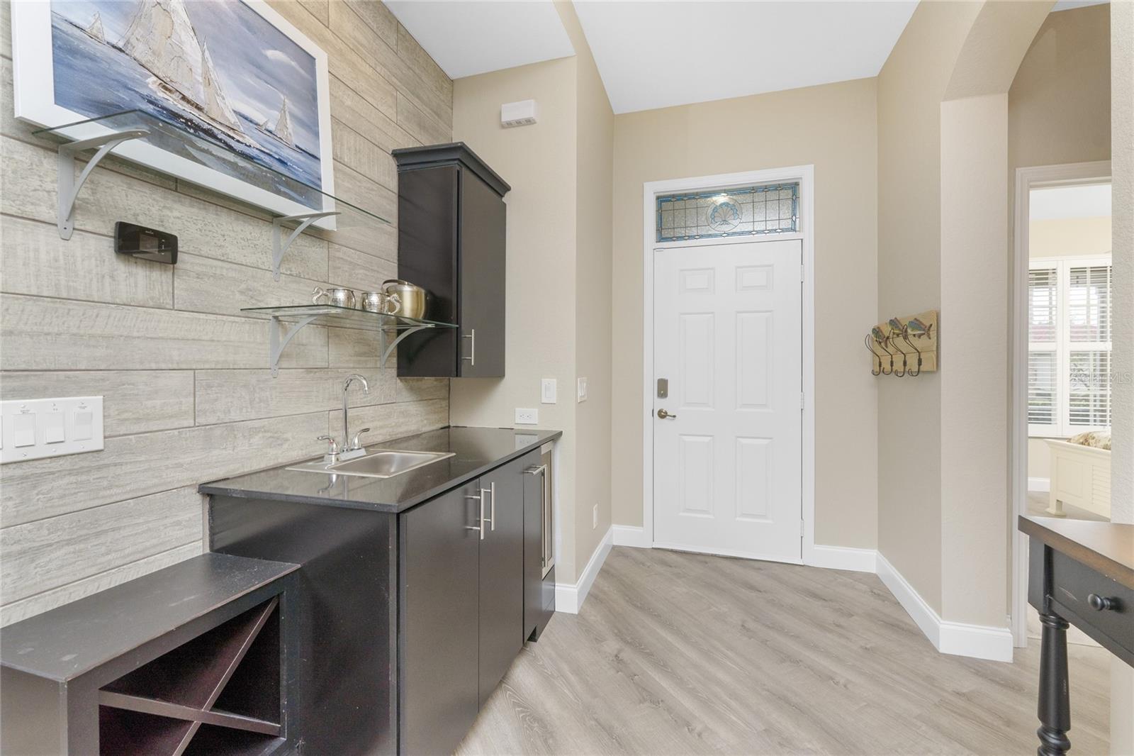 17929 COURTSIDE LANDINGS CIR