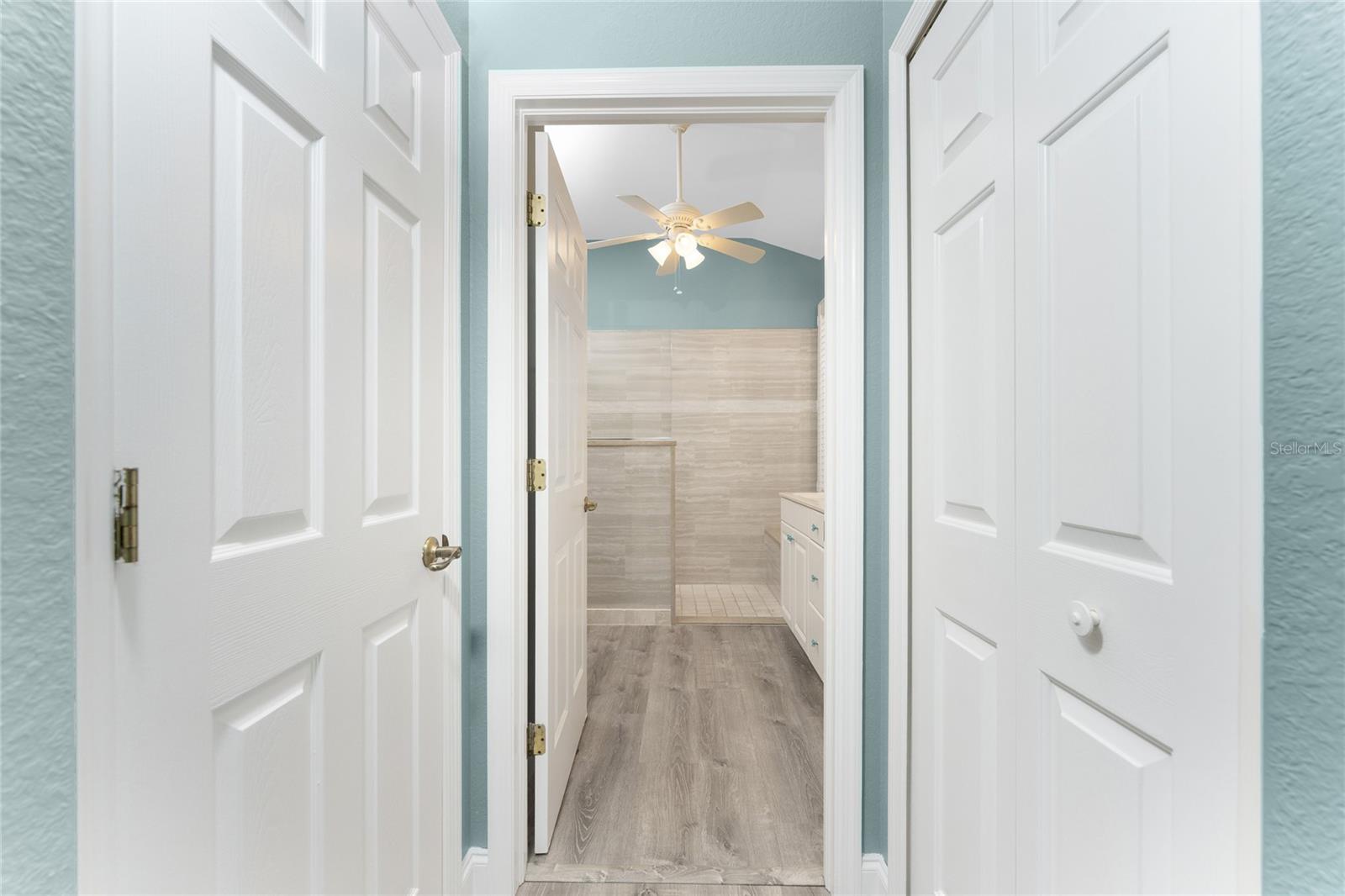 17929 COURTSIDE LANDINGS CIR