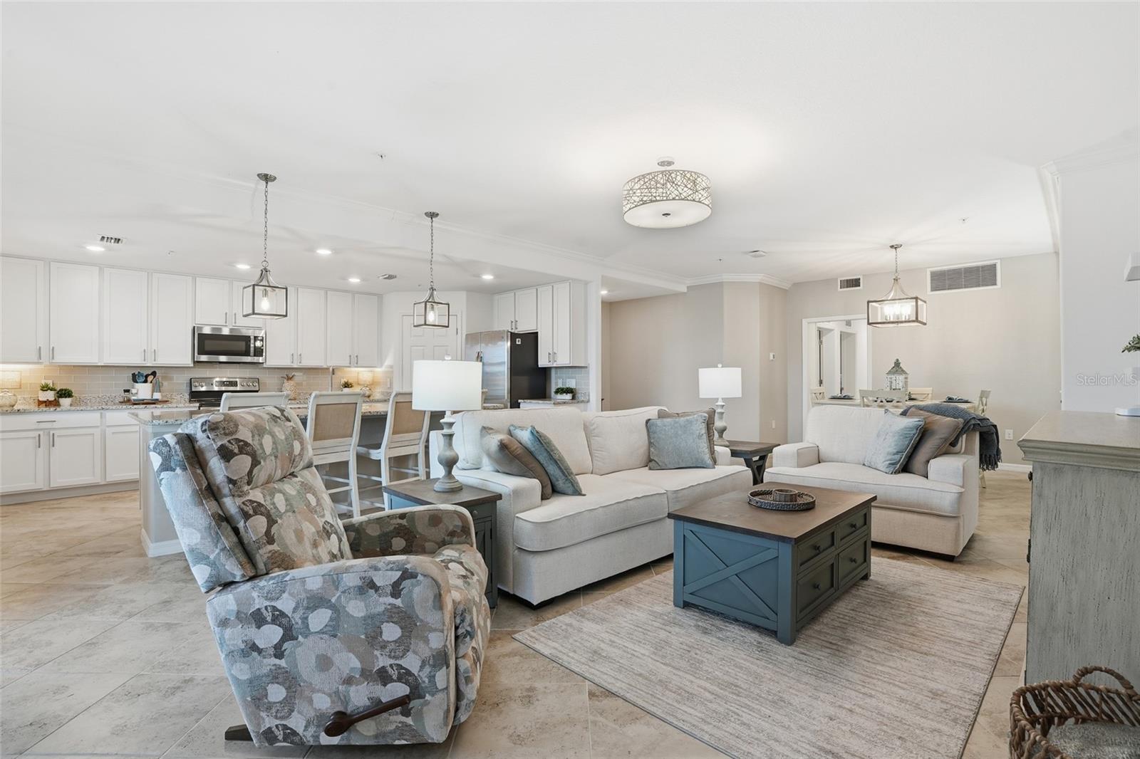 14033 BLACK BEAUTY DR #512