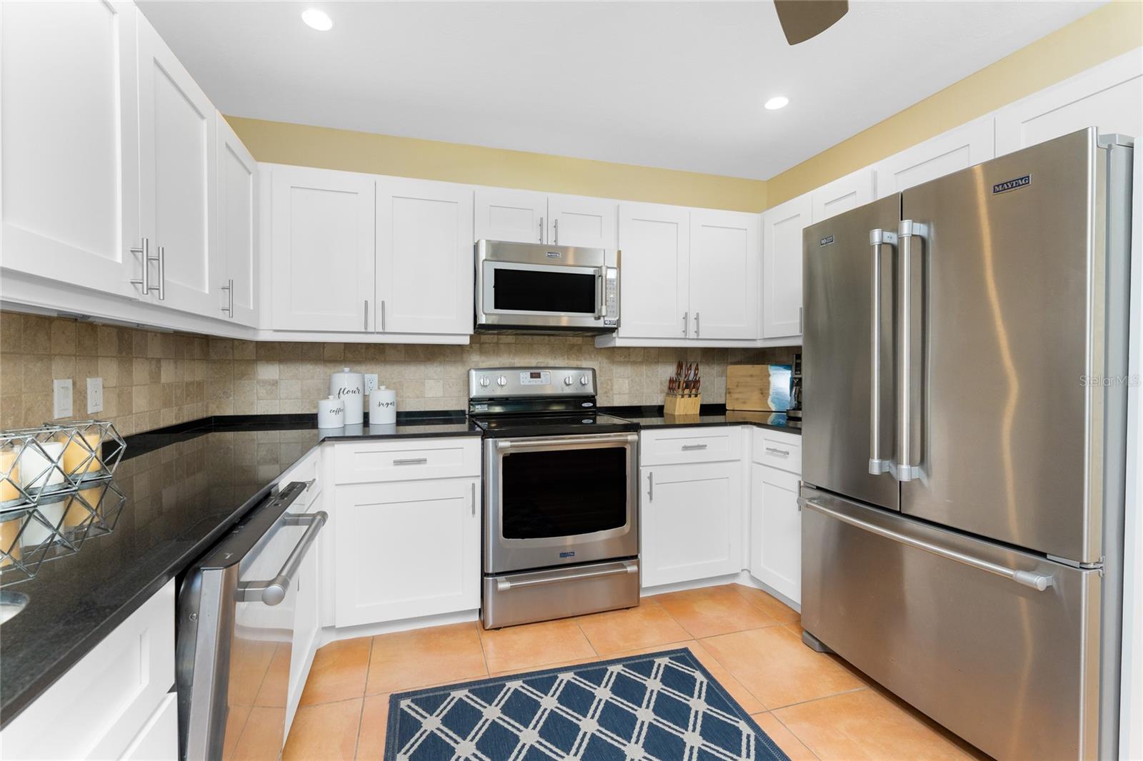 3230 SOUTH SHORE DR #33B