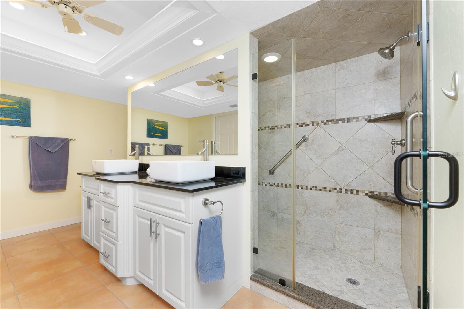 3230 SOUTH SHORE DR #33B