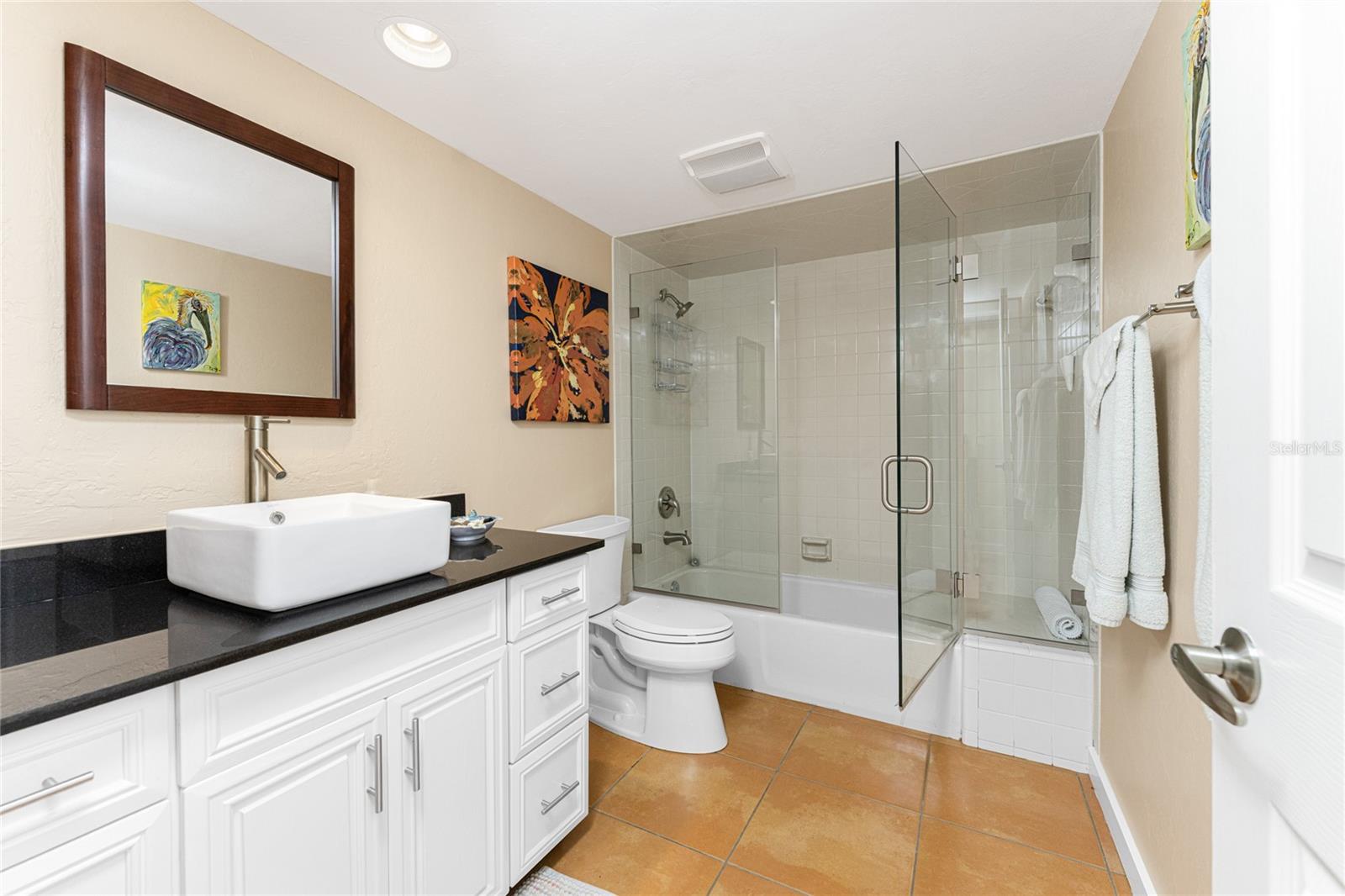 3230 SOUTH SHORE DR #33B